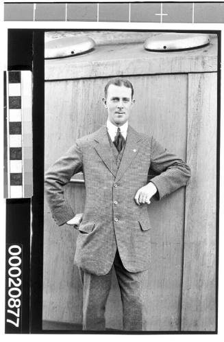 Unidentified merchant marine officer of the White Star Line