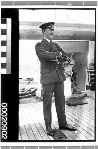 Unidentified merchant marine officer of the White Star Line