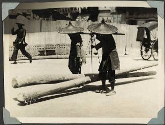 Two Chinese labourers