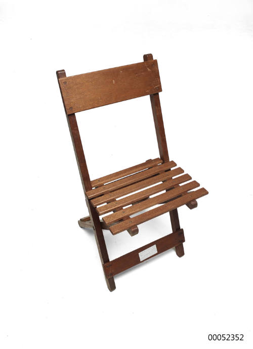 Folding chair