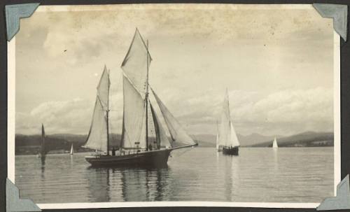 A schooner on the Derwent River