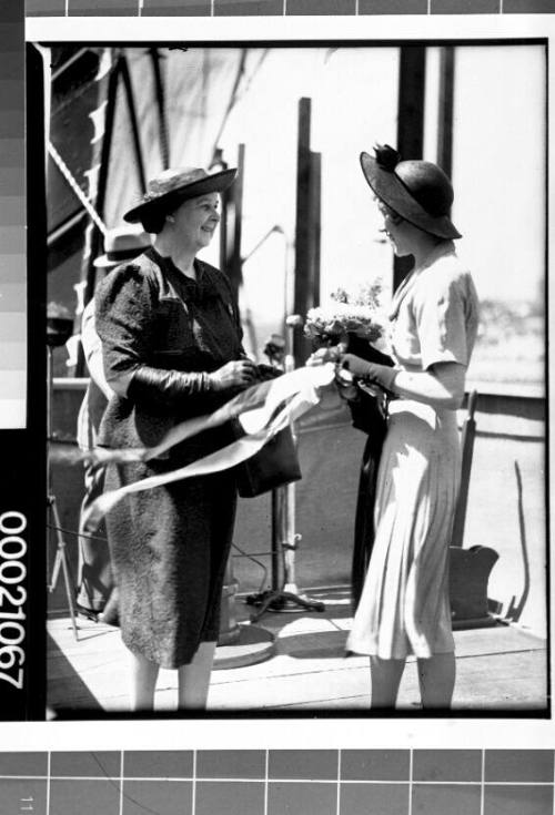 Launching of the pilot steamer CAPTAIN COOK