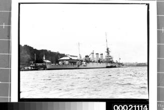 Refitting of HMAS ADELAIDE
