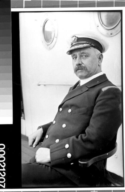 Unidentified naval officer possibly on a White Star Line vessel