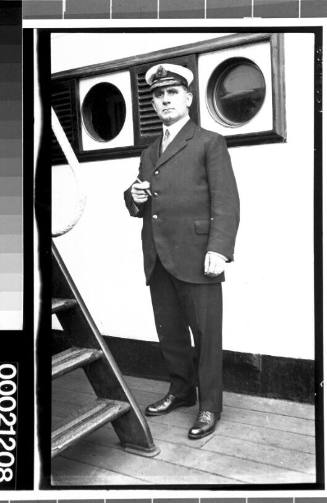 Unidentified merchant marine commander of the White Star Line