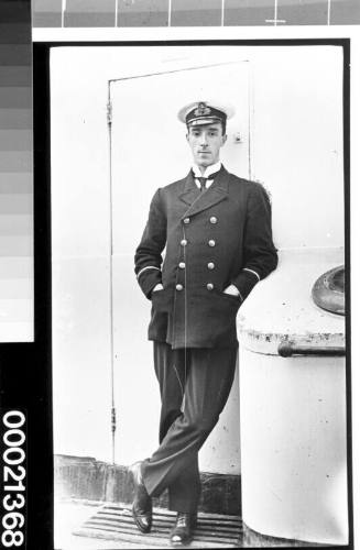 Unidentified merchant marine officer of the White Star Line