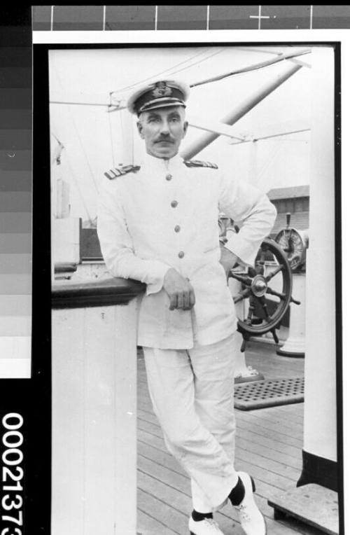 Unidentified merchant marine officer of the White Star Line