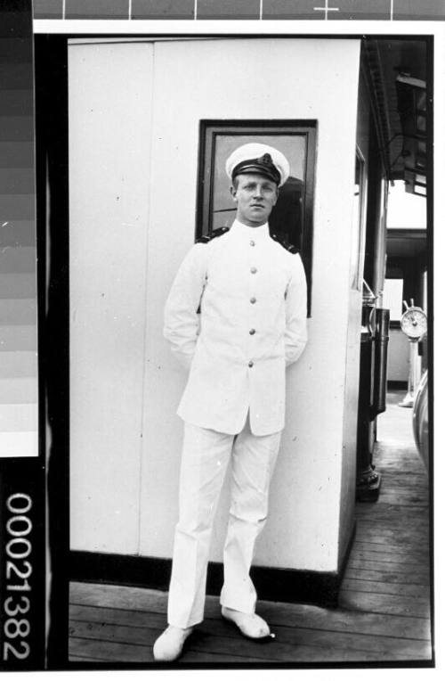 Unidentified merchant marine officer of the White Star Line