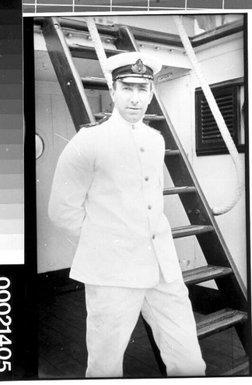 Unidentified merchant marine officer of the White Star Line