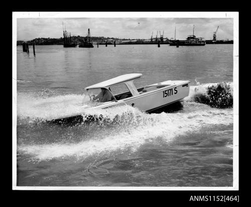 A half cabin power boat 15171 S water-jet powered
