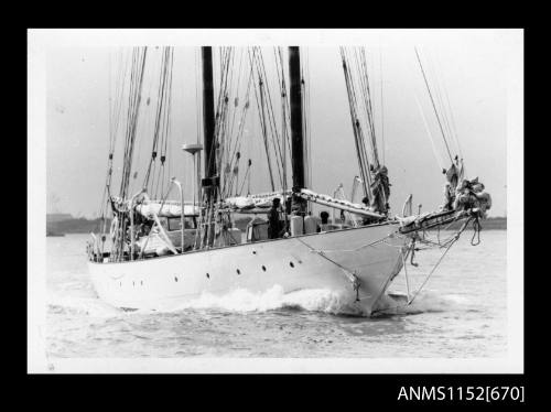 Schooner PURITAN 