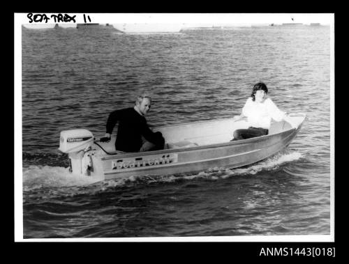 SEA TREX 11 motorboat