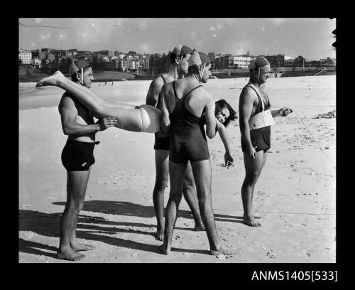 Model Patti Lou Hass and Bondi Beach lifesavers, 2 of 8