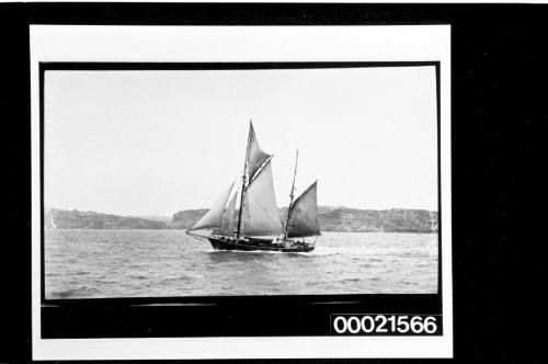 Coastal ketch ELEANOR leaving Sydney