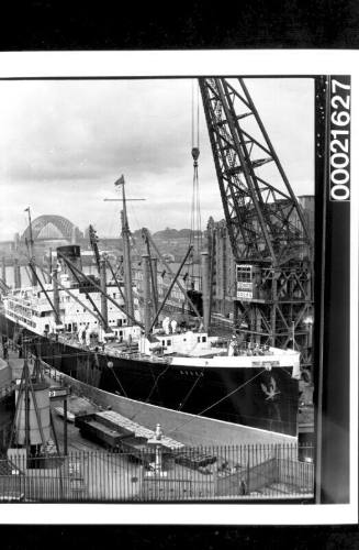 Titan floating crane being used to unload cargo from ESSEX, Jones Bay, Pyrmont