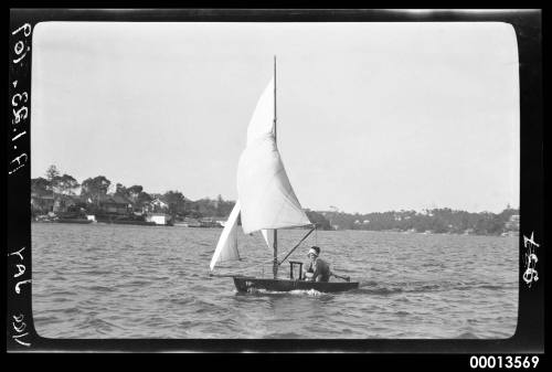 Vee Jay sailing dinghy on Sydney Harbour from Connel's Point Sailing Club