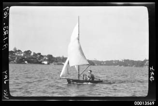 Vee Jay sailing dinghy on Sydney Harbour from Connel's Point Sailing Club