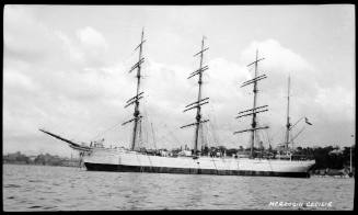 Four-masted German barque HERZOGIN CECILIE in Sydney and leaving for home