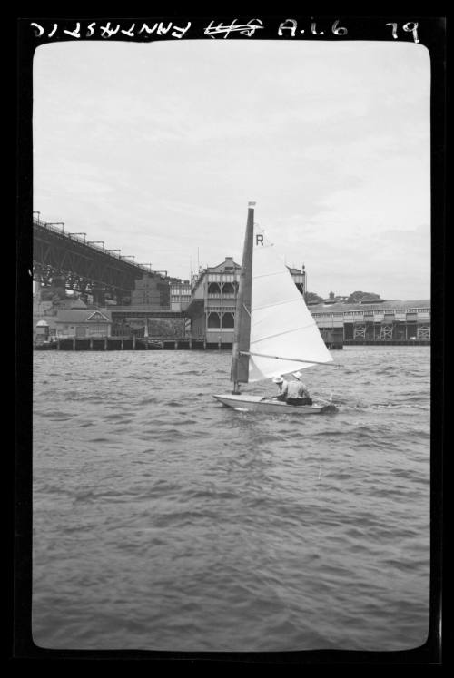 Sloop FANTASTIC on Sydney Harbour