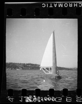 Sloop FANTASTIC on Sydney Harbour