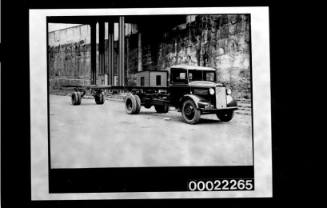 Unloading aeroplane from OPAWA, Darling Island