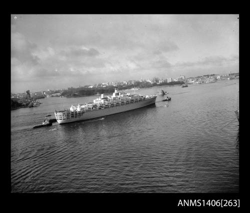 SS ORIANA in Sydney Harbour