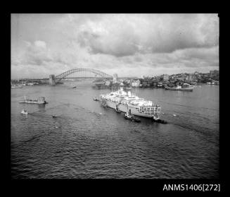 SS ORIANA in Sydney Harbour