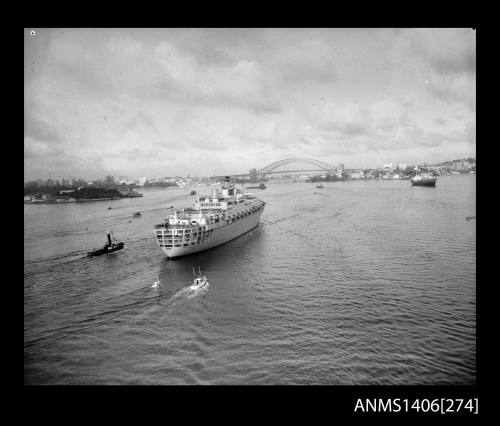 SS ORIANA in Sydney Harbour