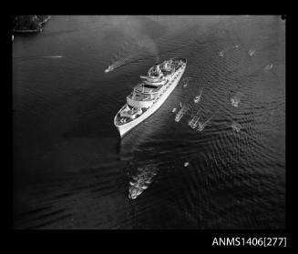 SS ORIANA in Sydney Harbour