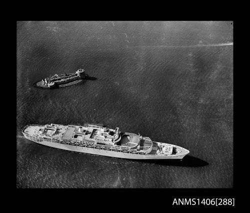 SS ORIANA in Sydney Harbour