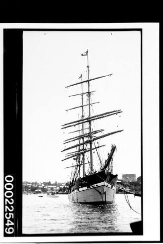 PORT JACKSON training ship under tow