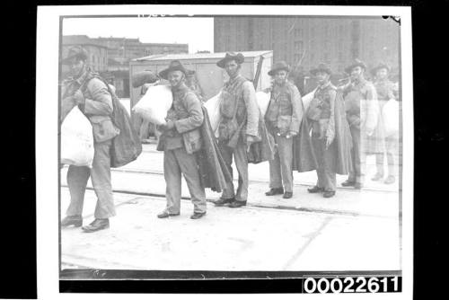 Troops leaving by the QUEEN MARY on Sunday 2 February 1941 and Monday 3 February 1941