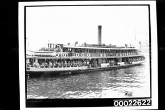 Troops leaving by the AQUITANIA