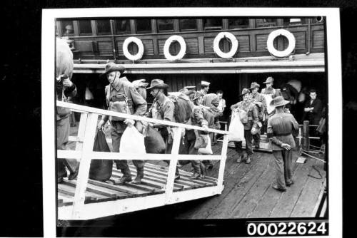 Troops leaving by the AQUITANIA