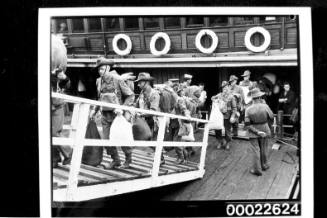 Troops leaving by the AQUITANIA