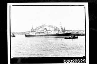 MV KANIMBLA entering Darling Harbour