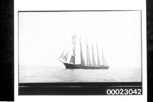 Six-masted barquetine E R STERLING