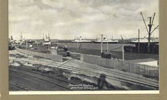 Postcard booklet titled: Pictorial Views, Fremantle