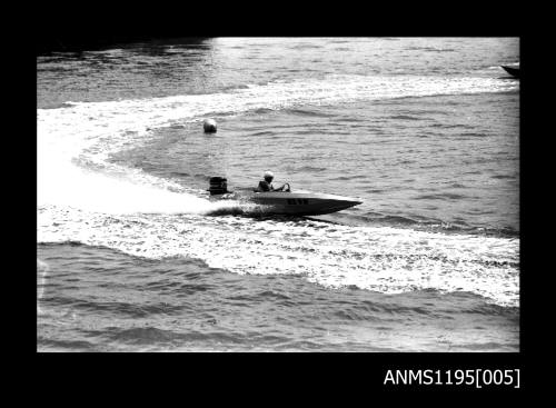 Deepwater Motor Boat Club Races 1970, outboard runabout KB