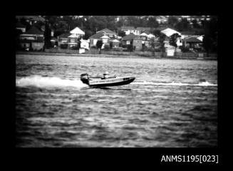 Hen and Chicken Bay Races 1970, outboard runabout LITTLE HUNTER