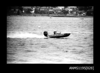 Hen and Chicken Bay Races 1970, outboard runabout LITTLE HUNTER