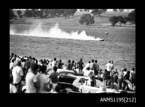 Lake Glenmaggie 1971, unlimited class hydroplane STAMPEDE