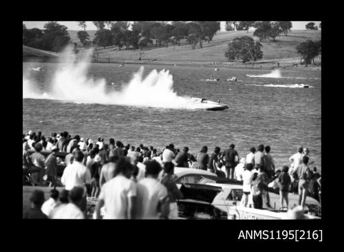 Lake Glenmaggie 1971, unlimited class hydroplane STAMPEDE