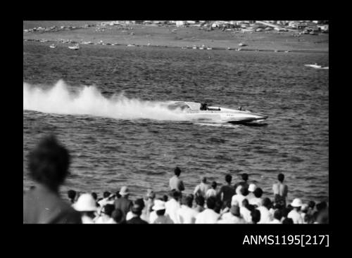 Lake Glenmaggie 1971, unlimited class hydroplane STAMPEDE