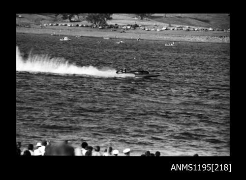 Lake Glenmaggie 1971, inboard hydroplane WASP TOO