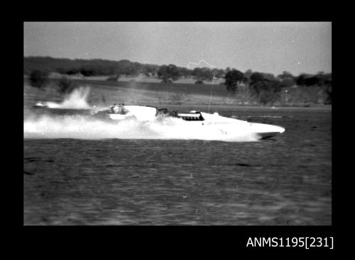 Lake Glenmaggie 1971, unlimited class hydroplane STAMPEDE