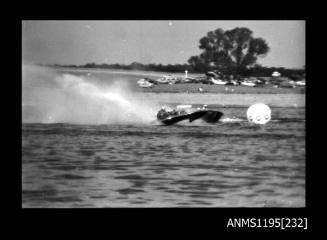 Lake Glenmaggie 1971, powerboats involved in a near miss