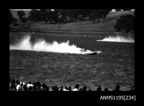 Lake Glenmaggie 1971, unlimited class hydroplane STAMPEDE