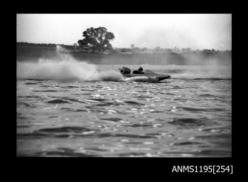 Lake Glenmaggie 1971, unidentified cabover type hydroplane