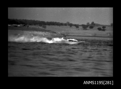 Lake Glenmaggie 1971, inboard powerboat ROTHMAN'S TEAM